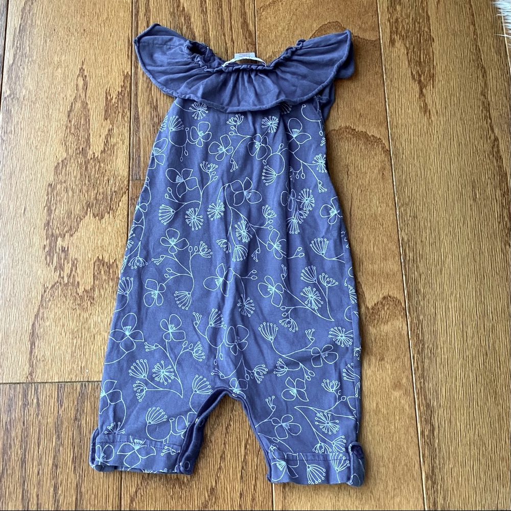 Feather baby | blue ruffle neck sleeveless romper